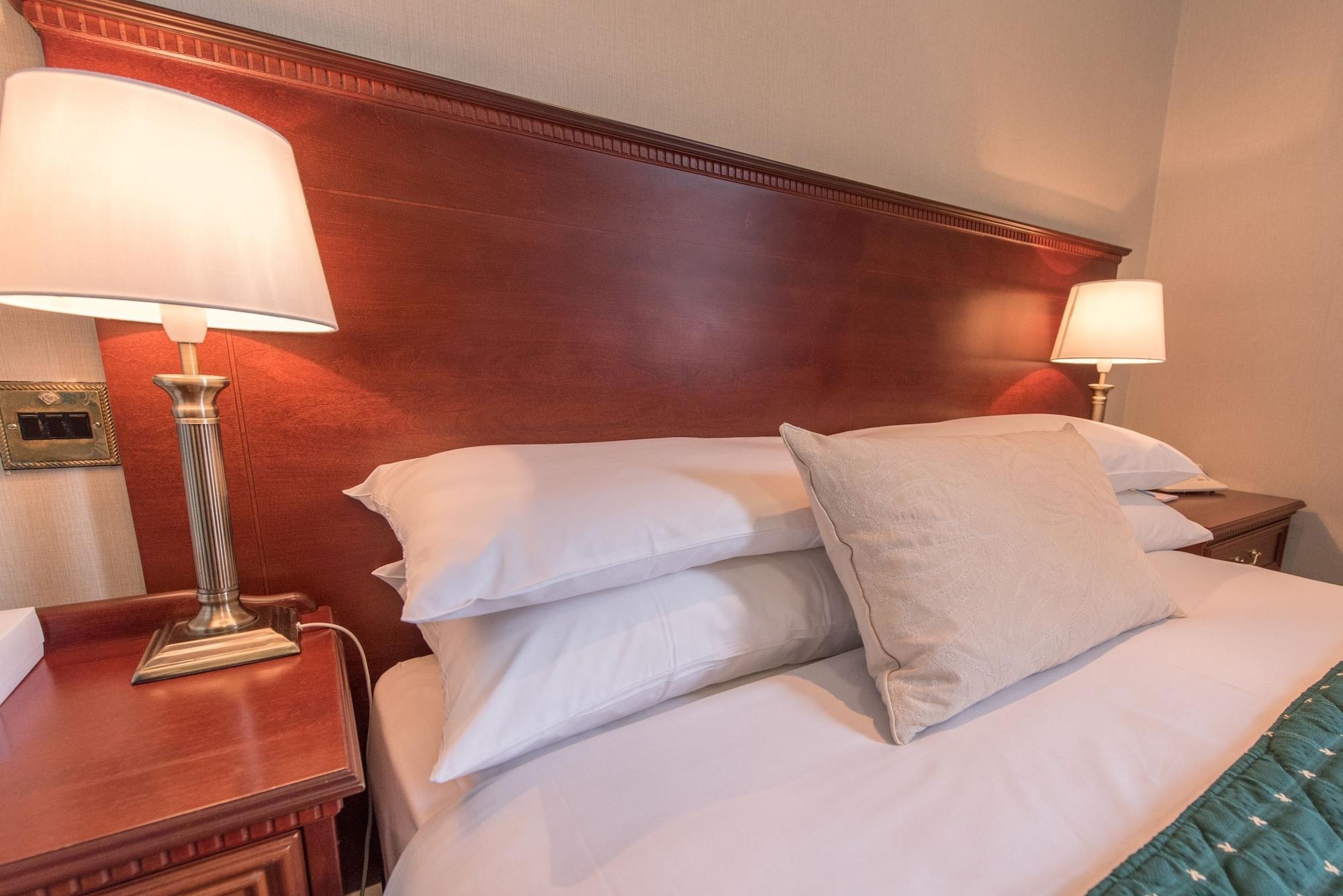 Cairn Hotel Harrogate Eksteriør bilde